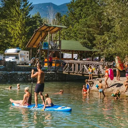Kamp Menina