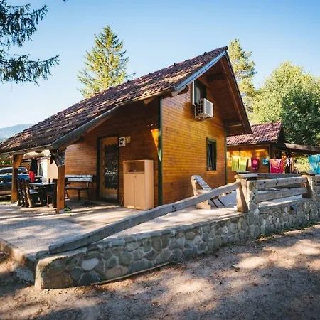 Kamp Menina Recica ob Savinji