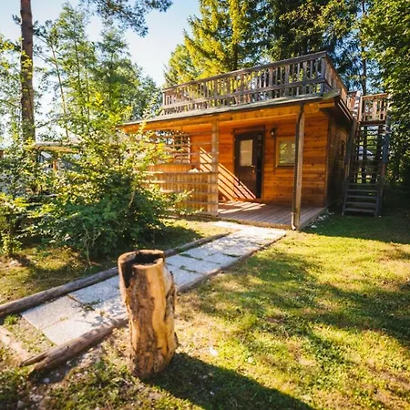 Kamp Menina *